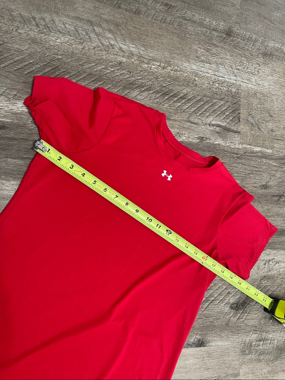 Under Armour Women's Vibrant Red Short Sleeve Tee - Picture 7 of 9